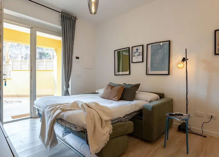 Urban Oasis With 30 Mq Patio And Free Garage *