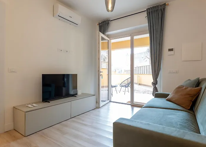 Urban Oasis With Patio Labicana Near Termini Apartamento *