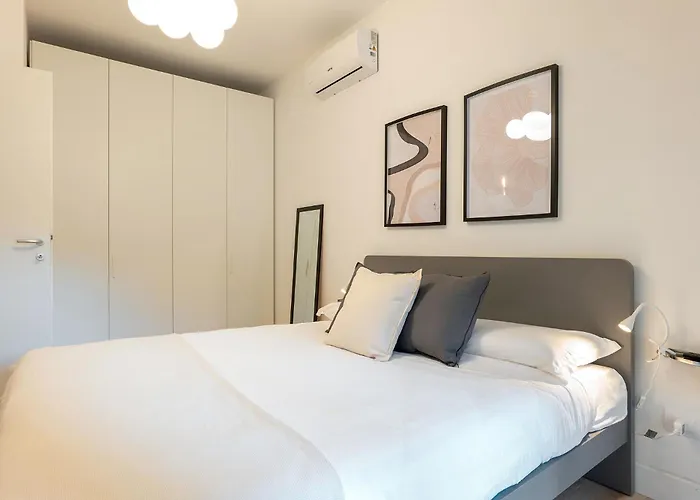 Urban Oasis With 30 Mq Patio Free Car Parking Appartamento Roma