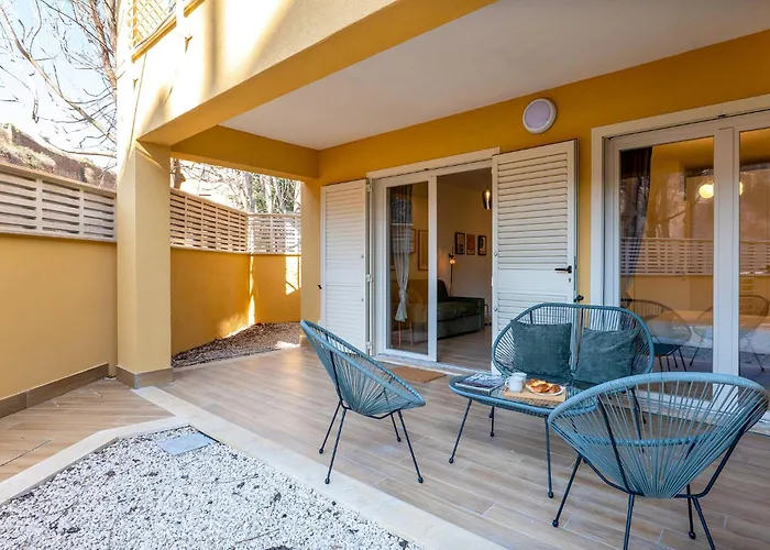Apartment Urban Oasis With 30 Mq Patio And Free Garage Rome