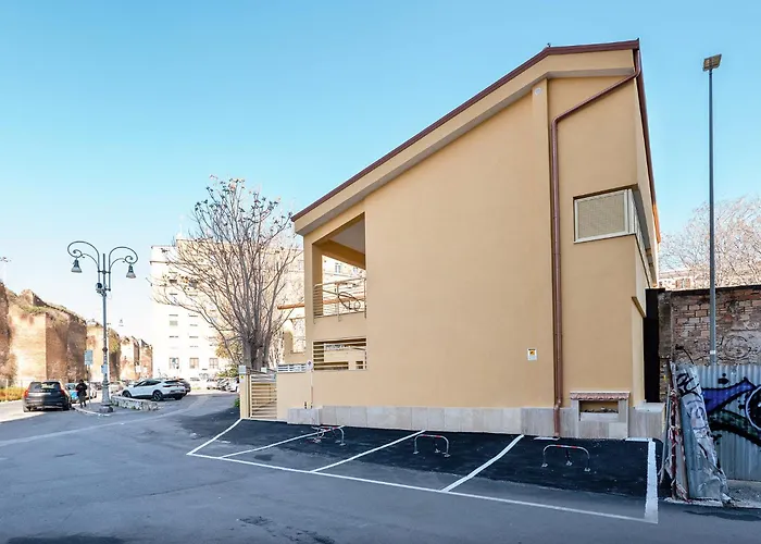 Urban Oasis With 30 Mq Patio And Free Garage *