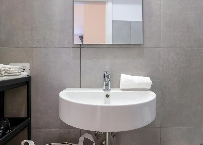Apartamento Urban Oasis With Patio Labicana Near Termini